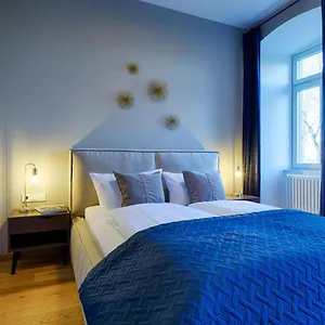 https://grimms-schlossapartments-wurzburg.com-bavaria.com
