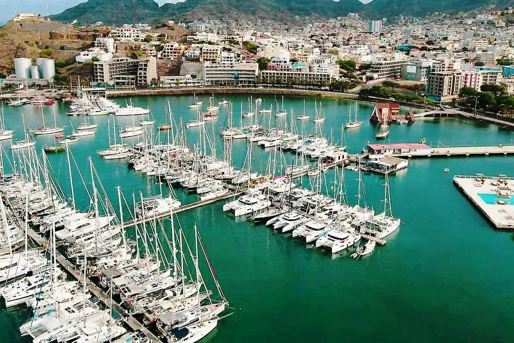 Lovely Apartment In Mindelo City Center